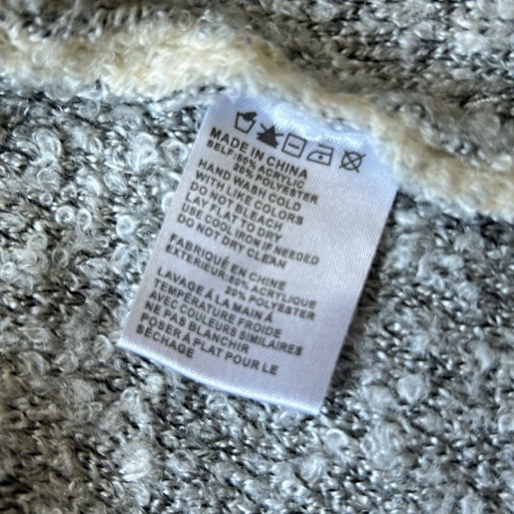 Woman's Long Cardigan Cream and Grey Size Small - Picture 4 of 5